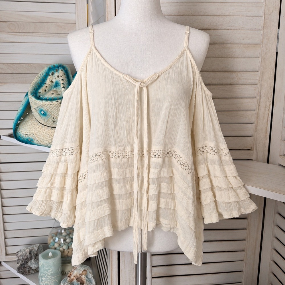 American Eagle Ivory Cold Shoulder Ruffle Boho Blouse Top Size XS Crochet Lace